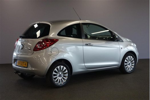 Ford Ka - 1.2 51KW 2009 Titanium met LM velgen - 1