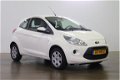 Ford Ka - 1.2 69pk Style |Airco |Aux |Elektrisch bedienbare ramen - 1 - Thumbnail