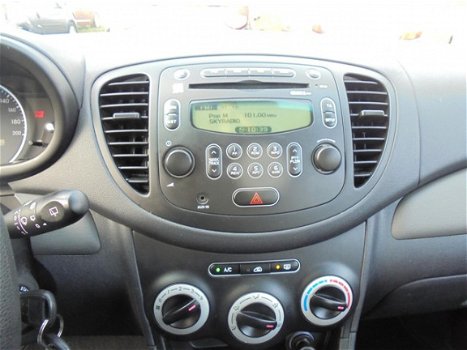 Hyundai i10 - 1.1 Pure Airco Zeer Nette Auto 1é Eigenaar - 1