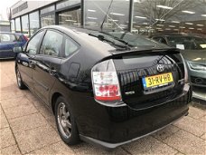 Toyota Prius - 1.5 VVT-i Hybride Automaat Climate Cruise Lichtmetaal