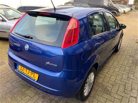 Fiat Grande Punto - 1.4-16V Emotion - 1