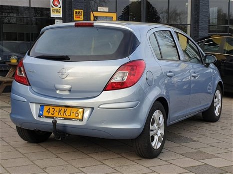 Opel Corsa - 1.4 16V 5D Enjoy - 1
