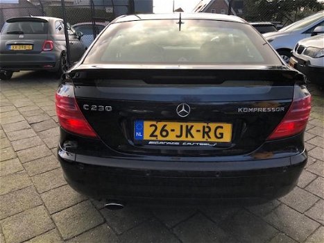 Mercedes-Benz C-klasse Sportcoupé - 230 K. Navi Leder Memory stoel Elek. verst. stuur etc - 1