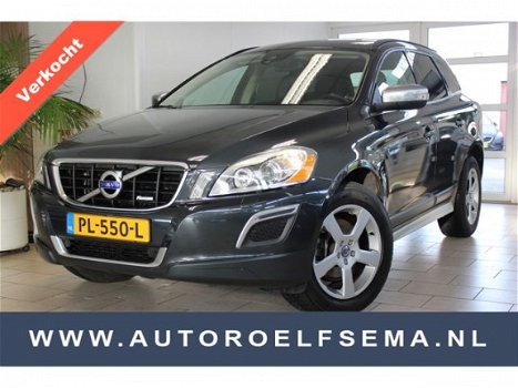 Volvo XC60 - 2.4D AWD R-Design Geartronic - 1