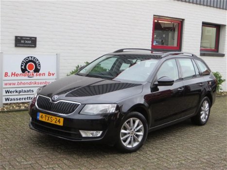 Skoda Octavia - 1.2 TSI 105pk Ambition Business/ Origineel NL/ 1 Eigenaar/ NAP - 1