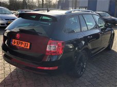 Skoda Octavia Combi - 1.6 TDI Greenline Businessline Sport