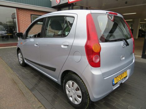 Daihatsu Cuore - 1.0 | royale uitvoering | boekjes | lage kms | 20-1-2021 APK - 1