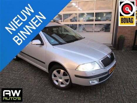 Skoda Octavia Combi - 2.0 FSI Elegance - 1