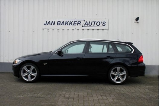 BMW 3-serie Touring - 320i Business Line | PDC A | AUTOMAAT - 1
