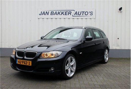 BMW 3-serie Touring - 320i Business Line | PDC A | AUTOMAAT - 1