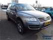 Volkswagen Touareg - 2.5 TDI 4 motion automaat - 1 - Thumbnail