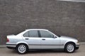 BMW 3-serie - 328i Executive - 1 - Thumbnail