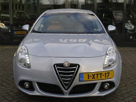 Alfa Romeo Giulietta - 1.4T 170pk Distinctive Lusso*Navi*Leder*EXPORT/EX.BPM - 1