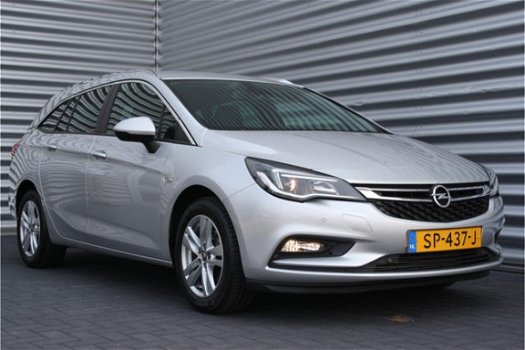 Opel Astra Sports Tourer - 1.4 TURBO 150PK ONLINE EDITION+ / NAVI / CLIMA / LED / AGR / PDC / 16