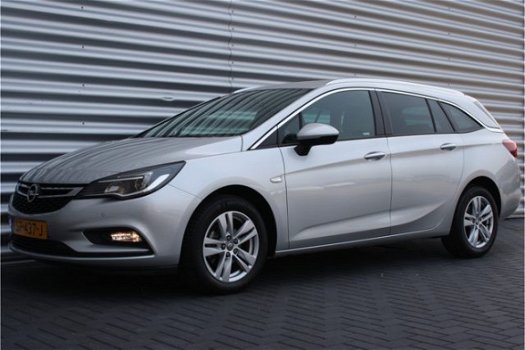 Opel Astra Sports Tourer - 1.4 TURBO 150PK ONLINE EDITION+ / NAVI / CLIMA / LED / AGR / PDC / 16