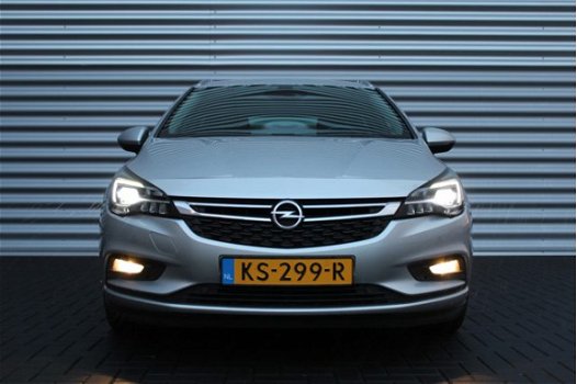 Opel Astra Sports Tourer - 1.6 CDTI 110PK INNOVATION+ / NAVI / LEDER / CLIMA / AGR / PDC / 17
