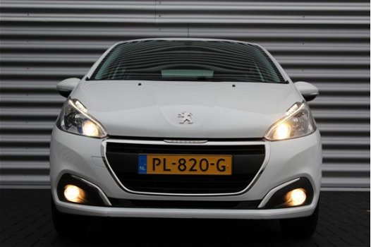 Peugeot 208 - 1.2 PURETECH 83PK 5-DRS BLUE LEASE / NAVI / AIRCO / LED / BLUETOOTH / CRUISECONTROL / - 1