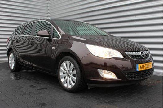 Opel Astra Sports Tourer - 1.4 TURBO 140PK SPORT+ / NAVI / CLIMA / AGR / PDC / 18