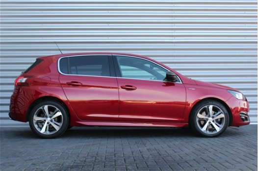 Peugeot 308 - 2.0 BLUE HDI 150PK 5-DRS GT-LINE AUTOMAAT / NAVI / LEDER / CLIMA / PDC / 17