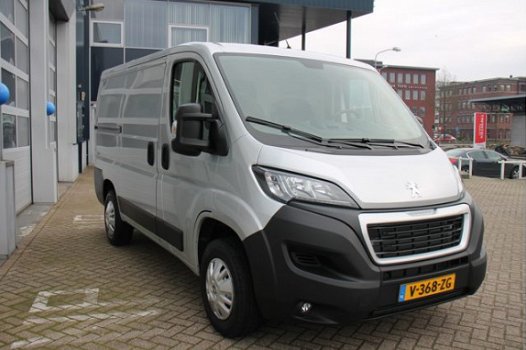 Peugeot Boxer - GB 330 L1H1 BlueHDi 130PK Premium Pack Airco, Cruise control, Camera, Voorraad Voord - 1