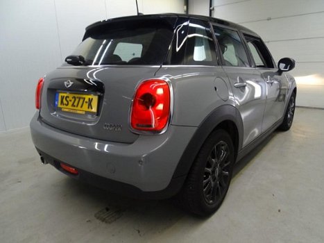 Mini Mini Cooper - 1.5 Pepper Business Geen import/ 1e eigenaar/ Business/ Pepper/ Navigatie/ Licht - 1