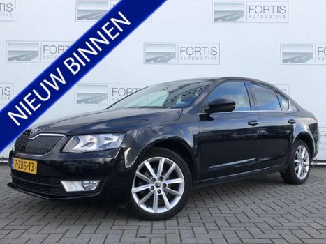 Skoda Octavia - 1.2 TSI Greentech Ambition Businessline Geen import/ 1e eigenaar - 1