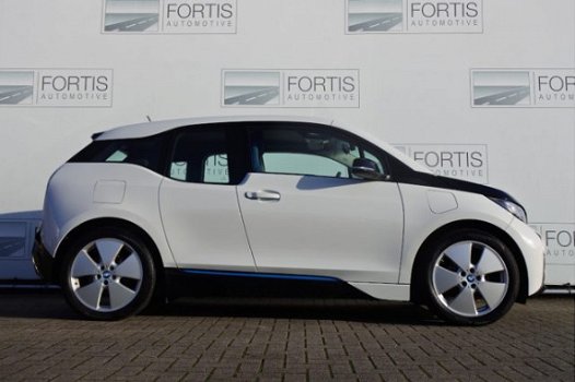 BMW i3 - Range Extender 1e eigenaar/ ex btw/ Snellaad pakket/ Accu verwarming bij lage buiten temp - 1