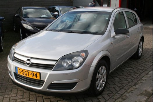 Opel Astra - 1.4. airco, lichtmetalen velgen. apk tot 19-11-2020 - 1
