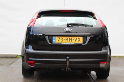 Ford Focus - 1.6 100PK First Edition | Trekhaak | Clima | Voorruitverwarming | Cruise | LM | - 1