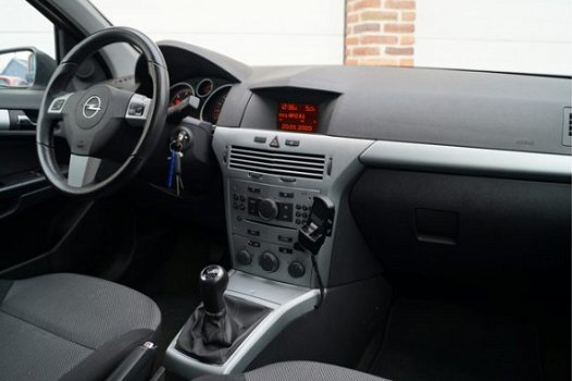 Opel Astra - 1.7 CDTi Edition VAN Airco, Cruise Control, Bluetooth, Trekhaak - 1