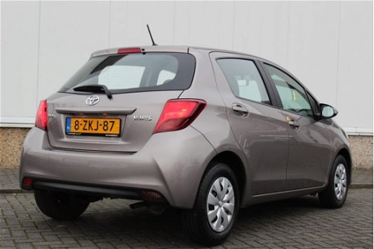 Toyota Yaris - 1.0 12v VVT-i 69pk 5D Aspiration - 1