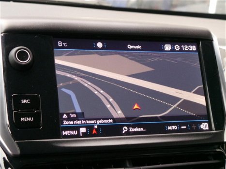 Peugeot 2008 - 1.2 PureTech 110pk S&S EAT6 Allure Automaat met Navigatie Netto Deal - 1