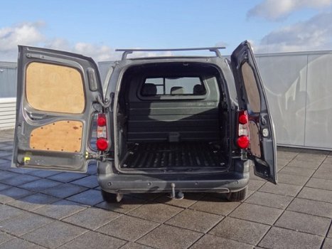 Citroën Berlingo - 1.6 HDI 500 Club Economy Trekhaak, Parkeersensoren, Dakrails - 1