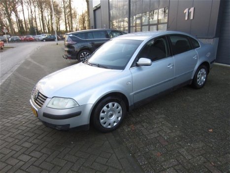 Volkswagen Passat - 2.0-20V Arctic 2003 Airco Cruise NAP APK - 1