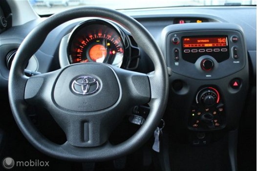 Toyota Aygo - 1.0 VVT-i x - 1
