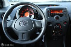 Toyota Aygo - 1.0 VVT-i x
