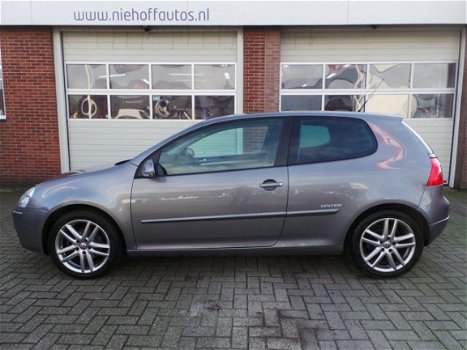 Volkswagen Golf - 1.4 Trendline CRUISE | 17'' | AIRCO - 1