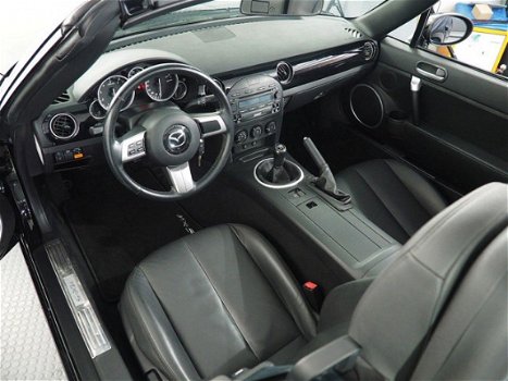 Mazda MX-5 - 1.8 Executive Leder / Bose install / Softtop / Nieuwstaat / - 1