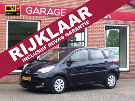 Toyota Verso S - 1.3 VVT-i Aspiration 99PK 5-drs, clima, cruise, camera, bluetooth RIJKLAAR - 1