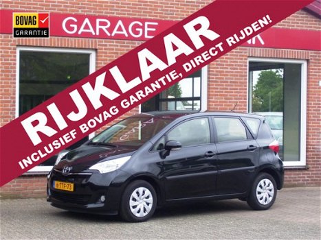 Toyota Verso - 1.3 VVT-i Aspiration 99PK 5-drs, clima, cruise, camera, bluetooth RIJKLAAR - 1