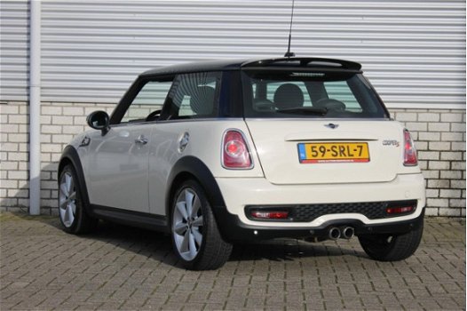 Mini Mini Cooper - 1.6 S 10 Years II | AUTOMAAT | NAVIGATIE | CRUISE CONTROL | LEDER | - 1