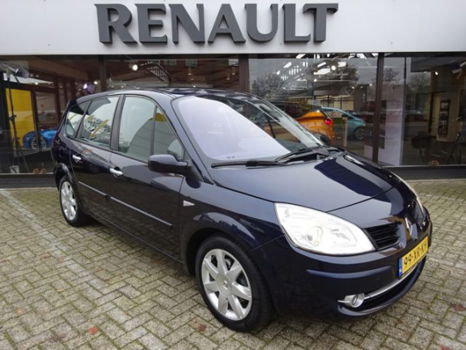 Renault Grand Scénic - 2.0-16V Tech Line 7p - 1