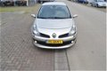 Renault Clio - 1.6-16V Privilège - 1 - Thumbnail