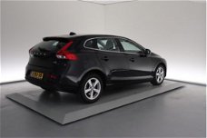 Volvo V40 - D2 Momentum Business Pack Pro