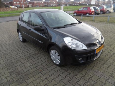 Renault Clio - 1.2 TCe Special Line airco altijd 25 auto, s op voorraad bj 2009 - 1