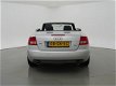 Audi A4 Cabriolet - 2.4 V6 170 PK AUT. YOUNGTIMER + SPORTSTOELEN / LEDER / STOELVERWARMING - 1 - Thumbnail