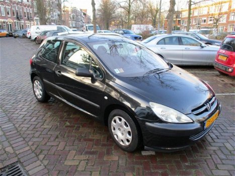 Peugeot 307 - 1.4 XR 1 jaar apk - 1