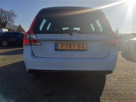 Volvo V70 - 1.6 D2 Kinetic AUT. *NAVI+PDC+ECC+CRUISE - 1