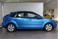 Ford Focus - 1.6 74KW 5D First Edition Ambiente / Cruise Control - 1 - Thumbnail