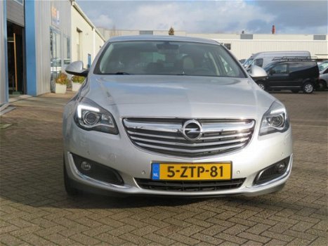 Opel Insignia - 1.6 T Edition - 1